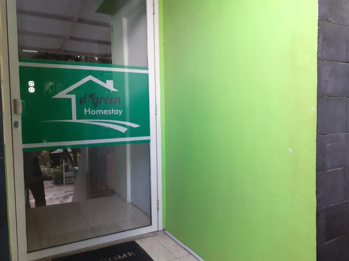 Spot On 2332 D'Green Homestay Banyuwangi  Exterior foto